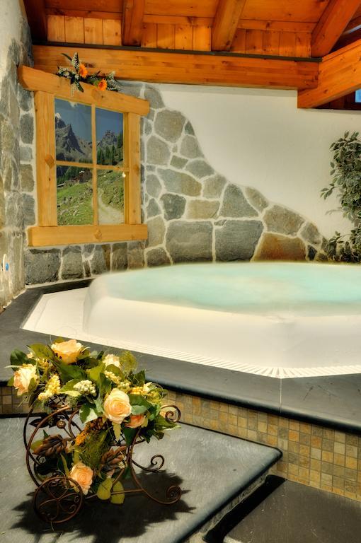 Albergo Miramonti 랍비 외부 사진