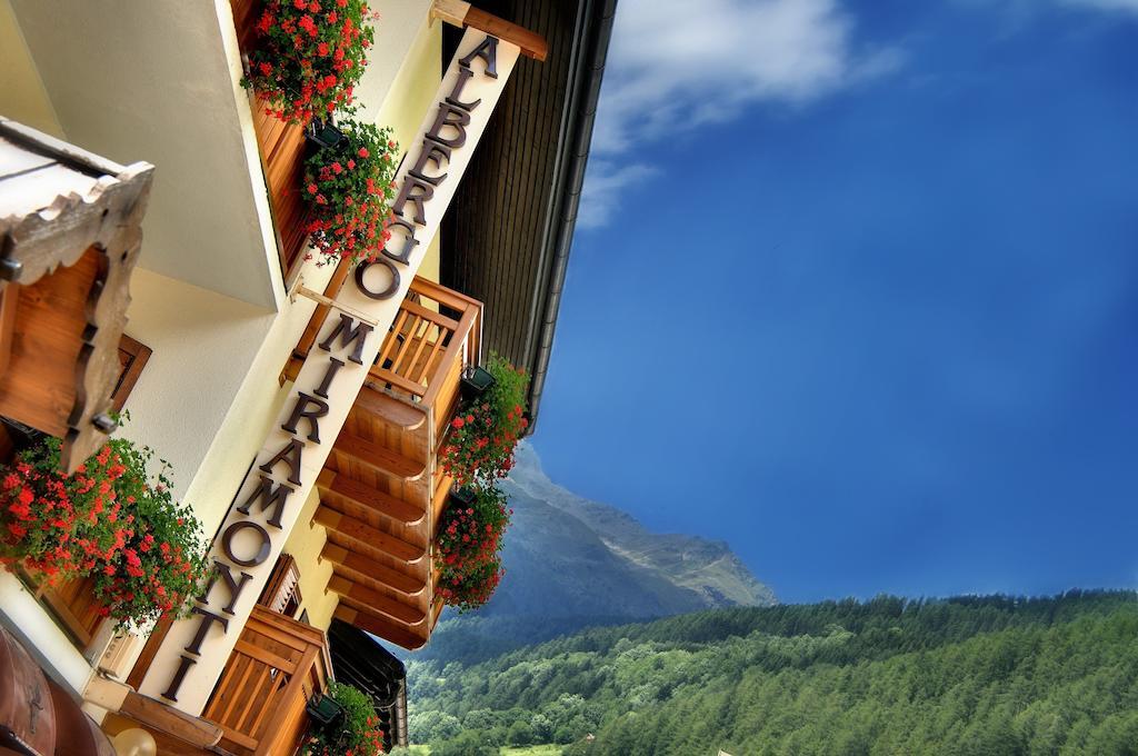 Albergo Miramonti 랍비 외부 사진
