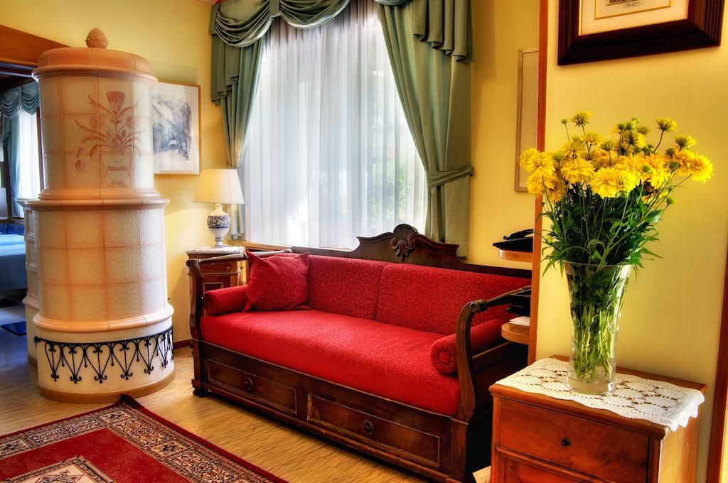 Albergo Miramonti 랍비 외부 사진
